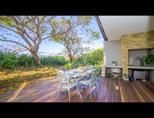 2 BEDROOM TOWNHOUSE FOR SALE IN BALLITO CENTRAL